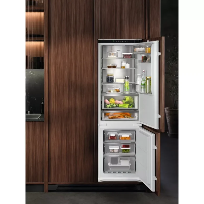 Réfrigérateur combiné encastrable AEG NSC9V181CS MultiChill – Image 2