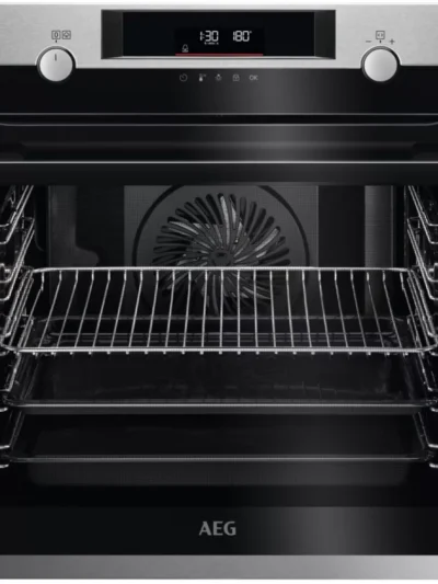 Four encastrable AEG BPE55526BM Steambake